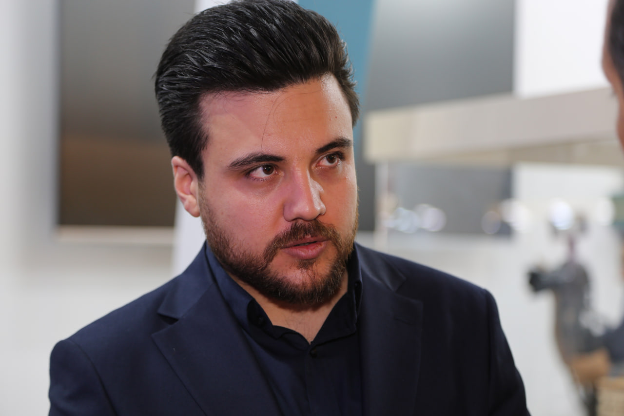 تصویر رضا قلیوند