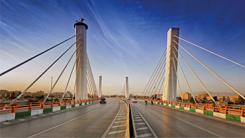 سازه فلزی پل کابلی امام حسین